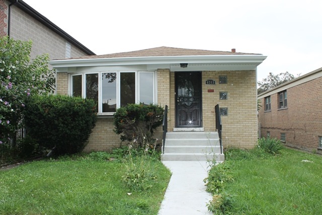 4313 S Keating Ave, Chicago, IL 60632 photo 1