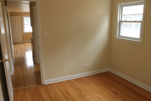 4313 S Keating Ave, Chicago, IL 60632 photo 6