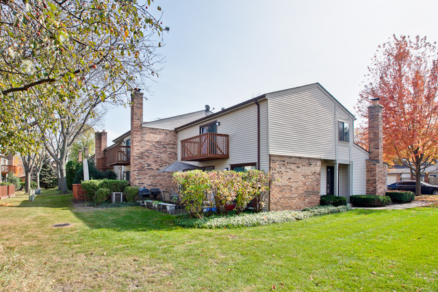 220 W Coventry Pl, Mount Prospect, IL 60056 photo 16