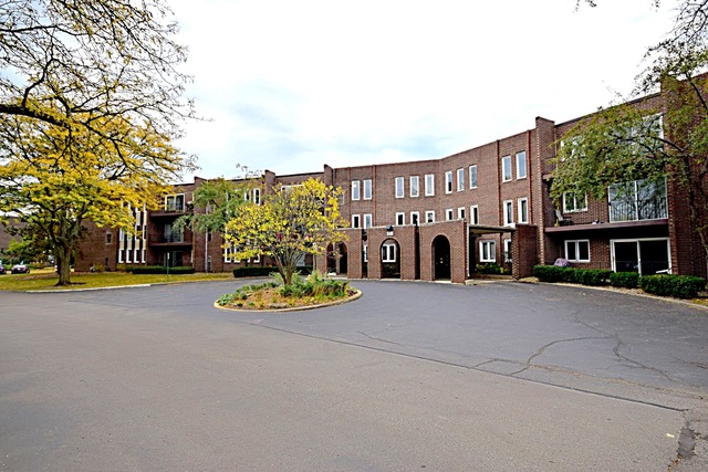 1500 Sandstone Dr #106, Wheeling, IL 60090 photo 18
