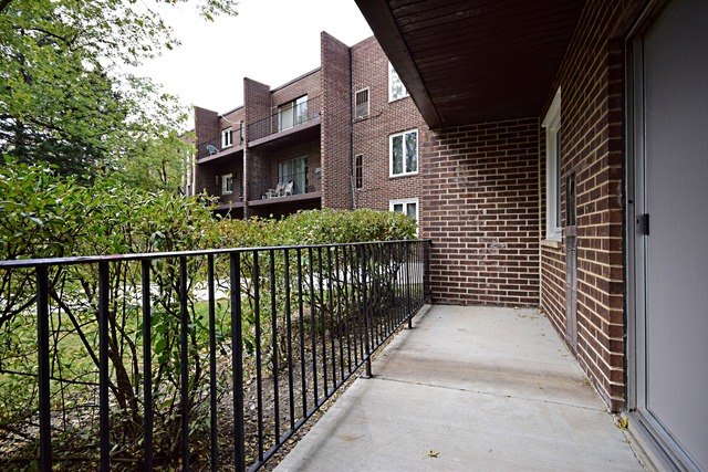 1500 Sandstone Dr #106, Wheeling, IL 60090 photo 10