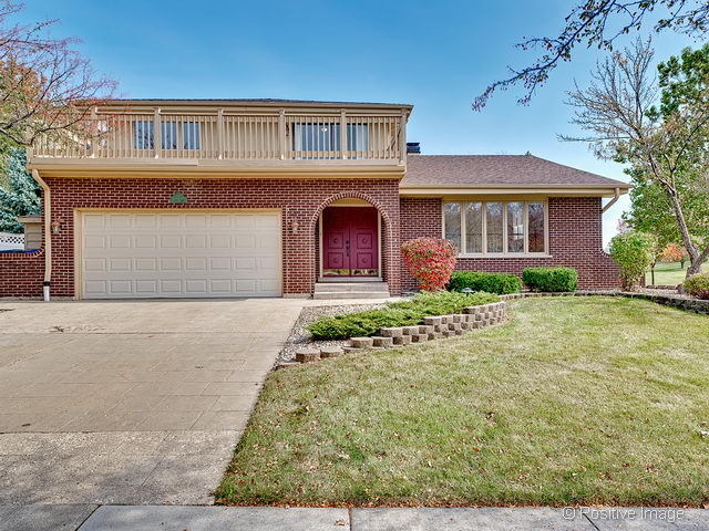 8445 Alden Ln, Darien, IL 60561 photo 1