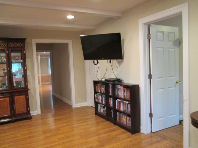 313 E Dennis Rd, Wheeling, IL 60090 photo 11