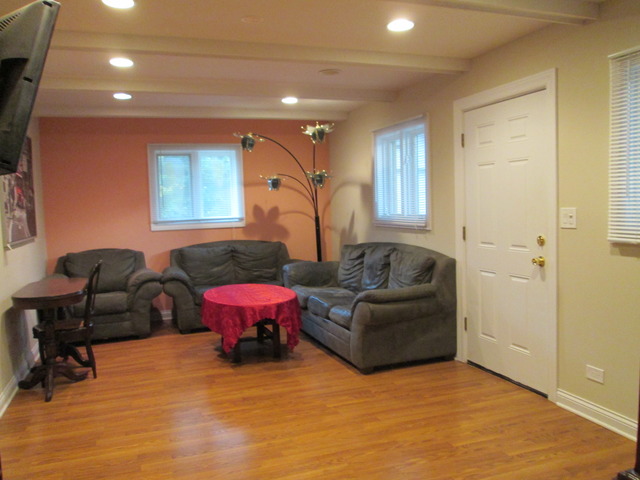 313 E Dennis Rd, Wheeling, IL 60090 photo 12