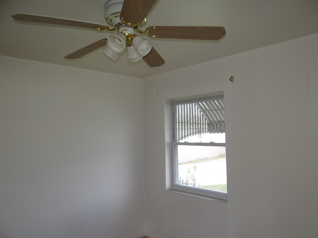 5942 W 60th St, Chicago, IL 60638 photo 3