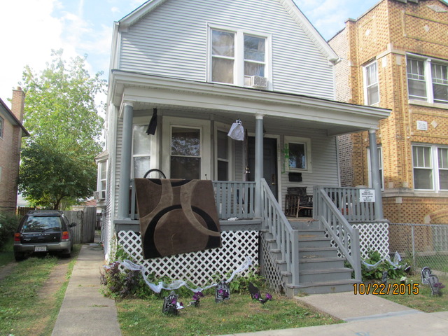 6812 S Artesian Ave, Chicago, IL 60629 photo 1