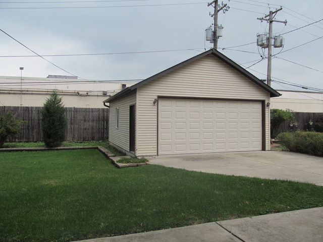 706 Longview Dr, La Grange, IL 60525 photo 25
