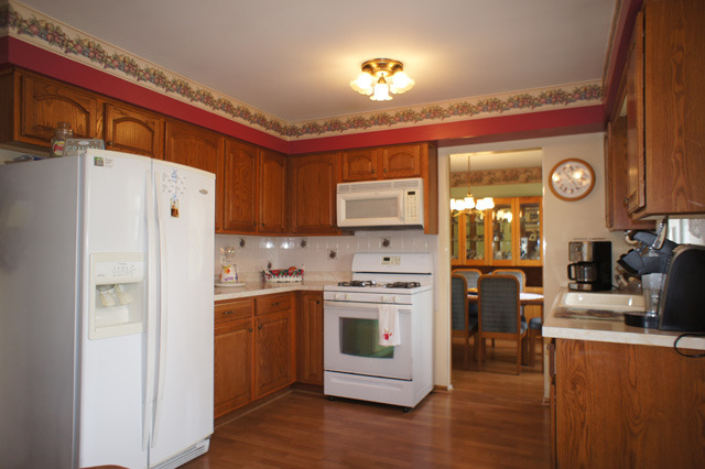 917 Vera Ln, Wheeling, IL 60090 photo 2