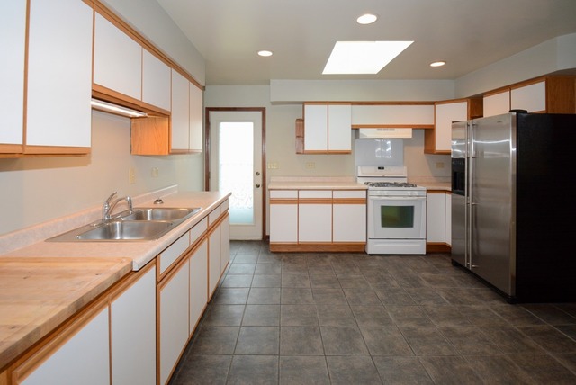 3101 Ruth Fitzgerald Dr, Plainfield, IL 60586 photo 5