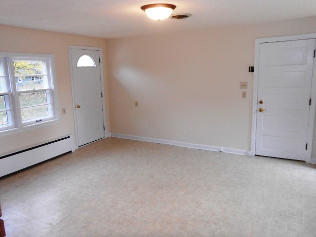 302 E Liberty St, Newark, IL 60541 photo 13