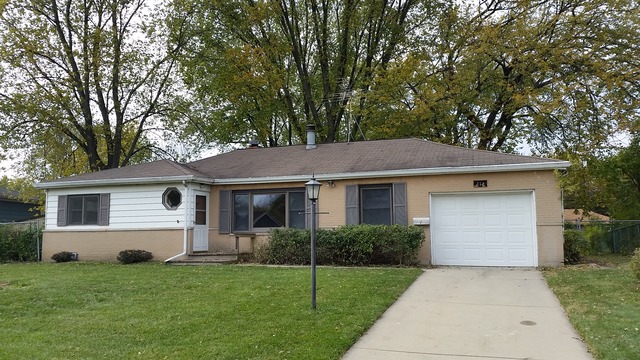 214 Des Plaines Ln, Hoffman Estates, IL 60169 photo 2