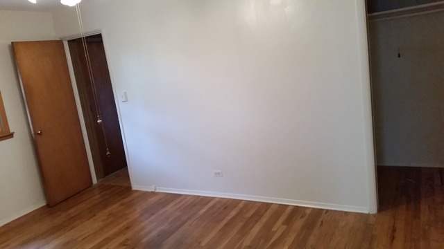 214 Des Plaines Ln, Hoffman Estates, IL 60169 photo 5