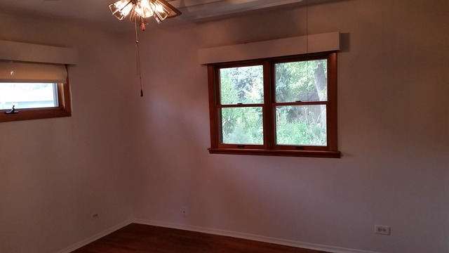 214 Des Plaines Ln, Hoffman Estates, IL 60169 photo 10