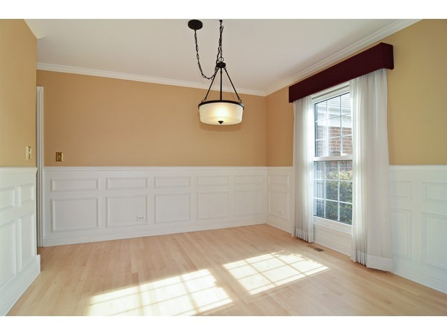 336 Wildberry Ln, Bartlett, IL 60103 photo 6