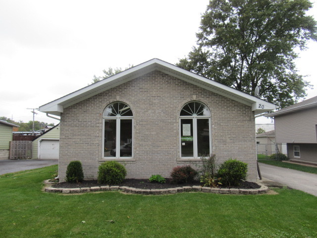 20 N Chase Ave, Lombard, IL 60148 photo 1