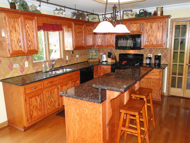 24954 Vermette Rd, Plainfield, IL 60585 photo 2