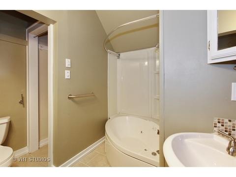 431 E Washington St, Morris, IL 60450 photo 12