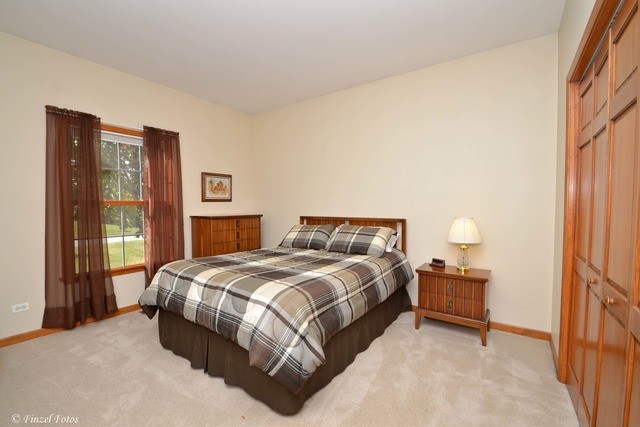 721 Foxglove Dr, Algonquin, IL 60102 photo 22