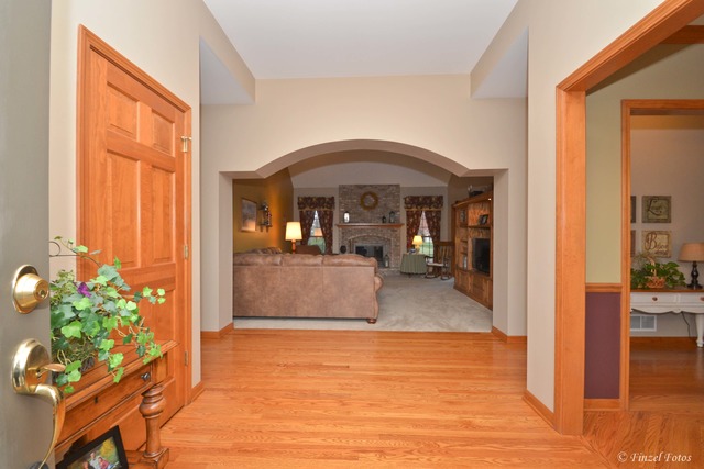 721 Foxglove Dr, Algonquin, IL 60102 photo 10
