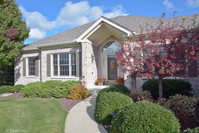 721 Foxglove Dr, Algonquin, IL 60102 photo 3