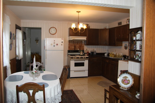 2305 Campbell St, Rolling Meadows, IL 60008 photo 4