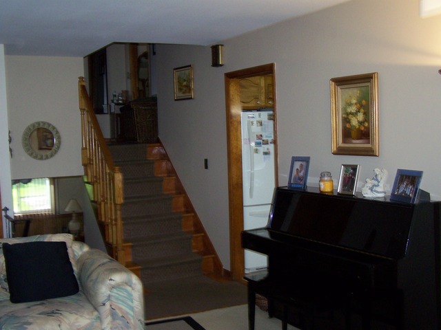 8 N Grant Dr, Addison, IL 60101 photo 5