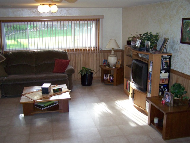 8 N Grant Dr, Addison, IL 60101 photo 17