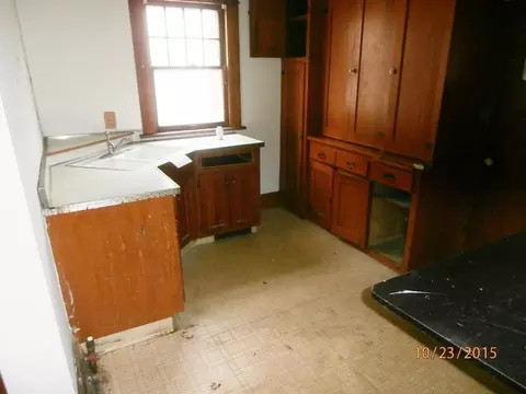 934 5th St, Aurora, IL 60505 photo 8