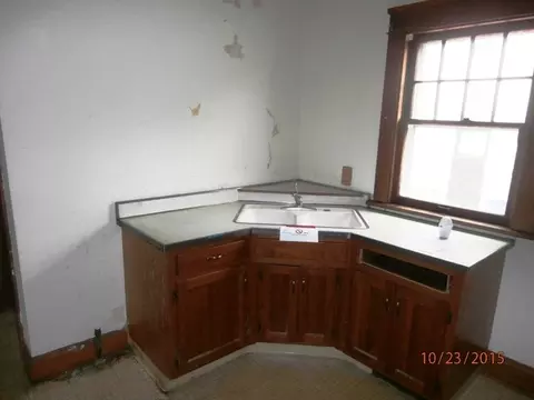 934 5th St, Aurora, IL 60505 photo 9
