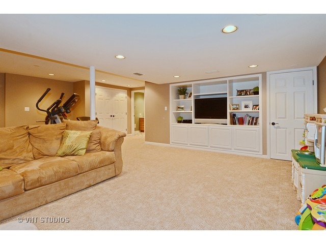 1527 Carlyle Rd, Naperville, IL 60564 photo 16