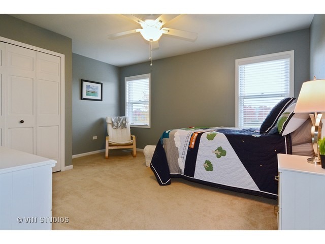 1527 Carlyle Rd, Naperville, IL 60564 photo 13