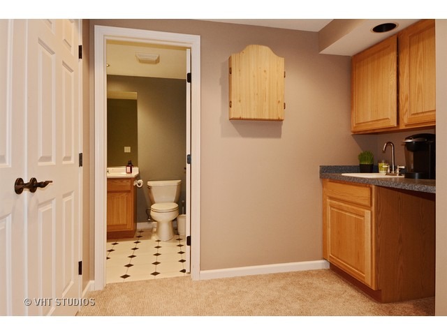 1527 Carlyle Rd, Naperville, IL 60564 photo 17
