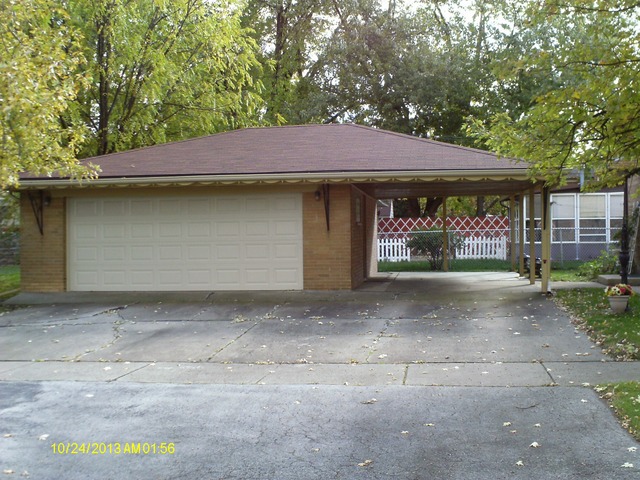 3101 Peoria St, Steger, IL 60475 photo 2