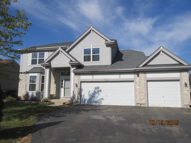 732 Red Barn Ln, Elgin, IL 60124 photo 1