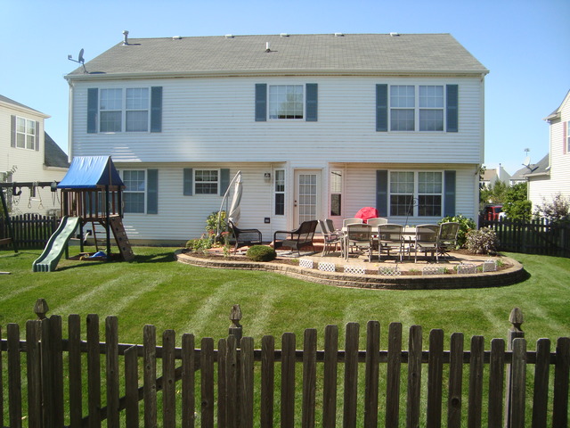 2028 Fairfield Dr, Plainfield, IL 60586 photo 2