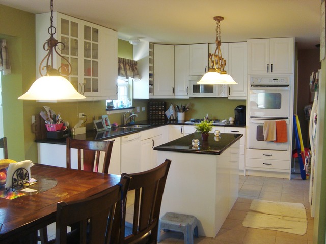 2028 Fairfield Dr, Plainfield, IL 60586 photo 3