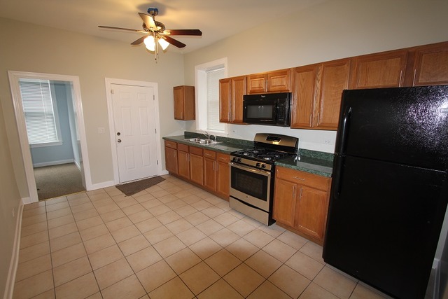 6018 S Champlain Ave, Chicago, IL 60637 photo 4