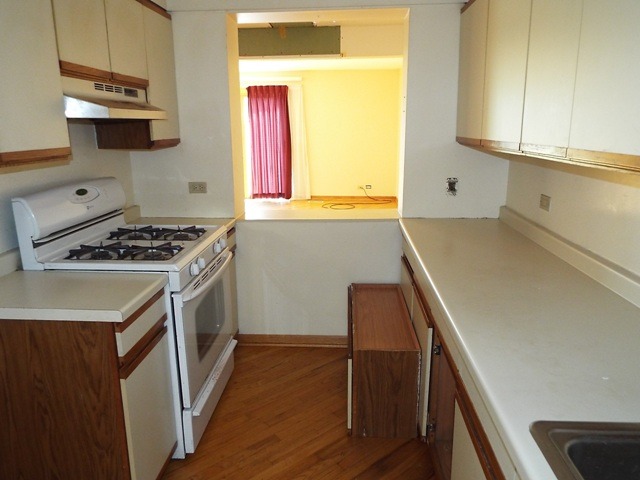 1829 Sessions Walk, Hoffman Estates, IL 60169 photo 6