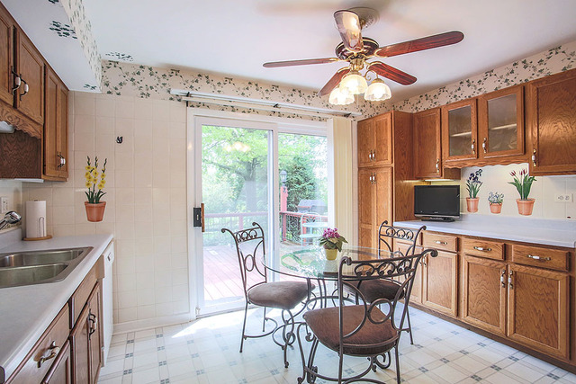 1114 Durham Dr, Wheaton, IL 60189 photo 6