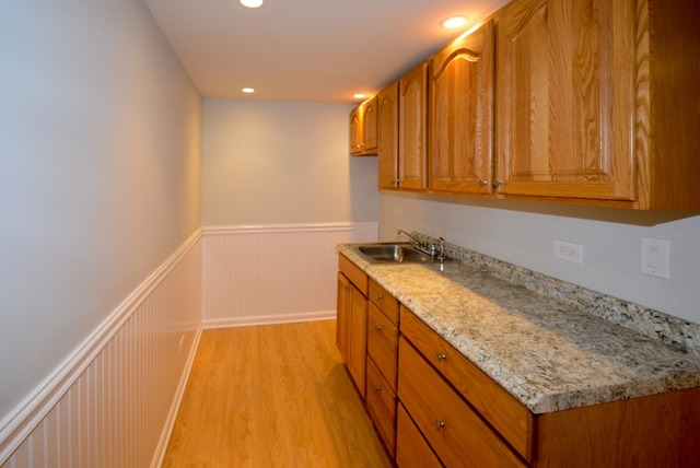 107 N Fairview Ave, Mount Prospect, IL 60056 photo 14