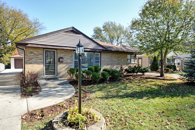 107 N Fairview Ave, Mount Prospect, IL 60056 photo 20