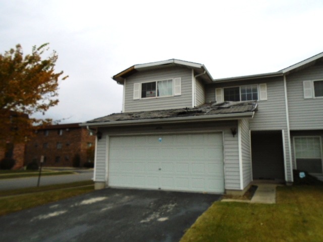 2602 E Martha Pl, Burnham, IL 60633 photo 1