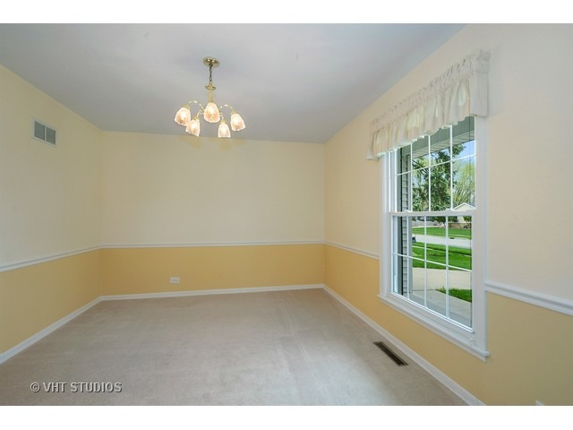1837 Taft Ave E, Rolling Meadows, IL 60008 photo 6