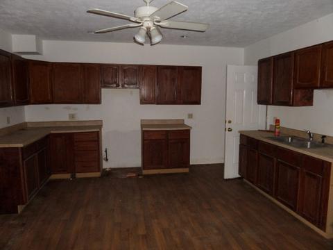 1 E Center St, Mount Morris, IL 61054 photo 3