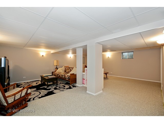1929 Dorset Dr, Wheaton, IL 60189 photo 7