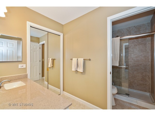 1929 Dorset Dr, Wheaton, IL 60189 photo 9