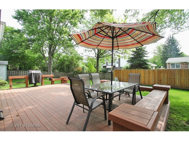 3337 Maple Leaf Dr, Glenview, IL 60026 photo 14