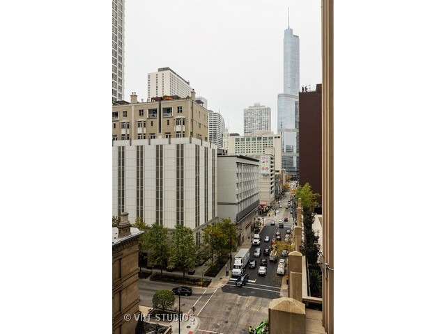 21 E Huron St #805, Chicago, IL 60611 photo 20