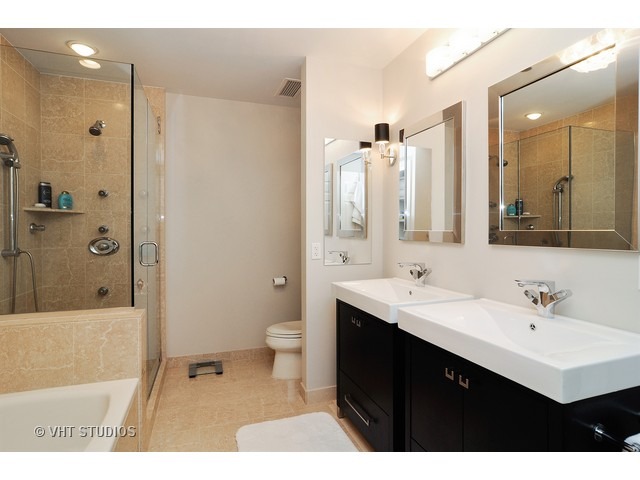 21 E Huron St #805, Chicago, IL 60611 photo 14