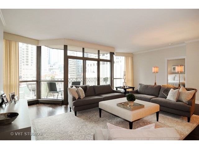 21 E Huron St #805, Chicago, IL 60611 photo 6